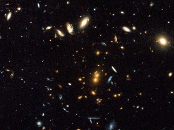  RDCSJ1252.  NASA, ESA