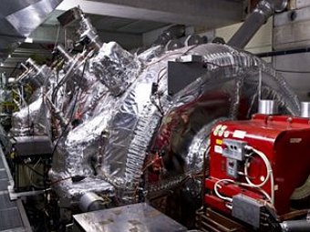  ,     .  CERN