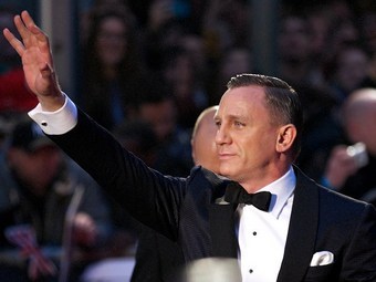 Дэниэл Крейг на премьере фильма "007: Координаты 'Скайфолл'". Фото ©AFP